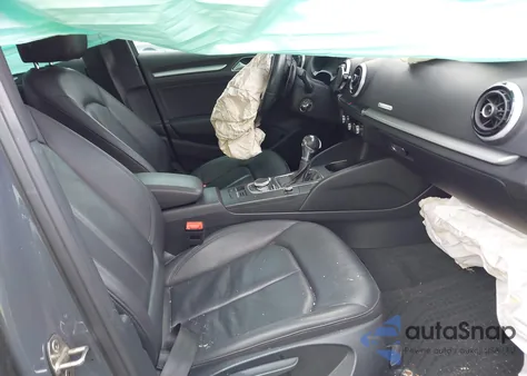 2017 Audi A3 2.0T Premium из США, поврежденный, VIN WAUB8GFF2H1012840